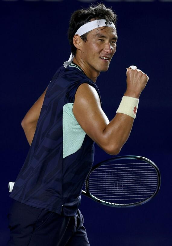 ue, src, 赢下第二盘