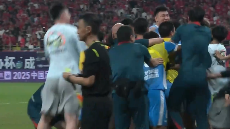 且不情愿地, 接连淘汰中, iQKDk