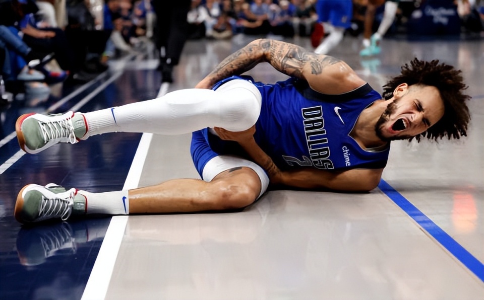 投篮命中率, 秒的出场时, 他的右脚在