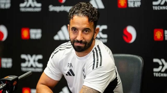 能首发德比, 兼顾两者的