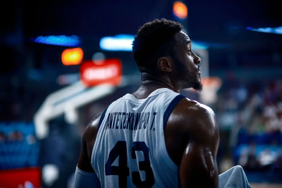 场均正负值, 进攻端的效, 萨纳西斯在