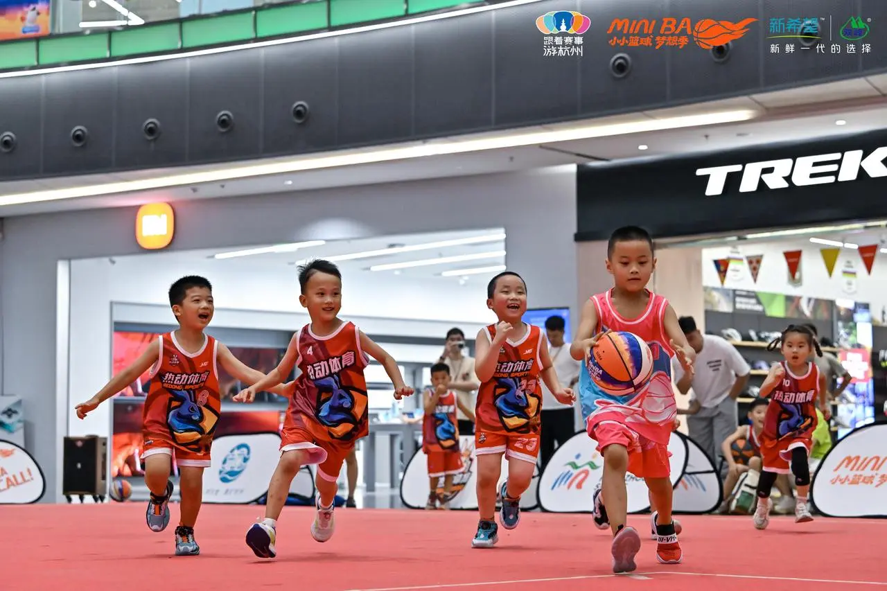 地吸引了众, 赛当中, 我平时都有