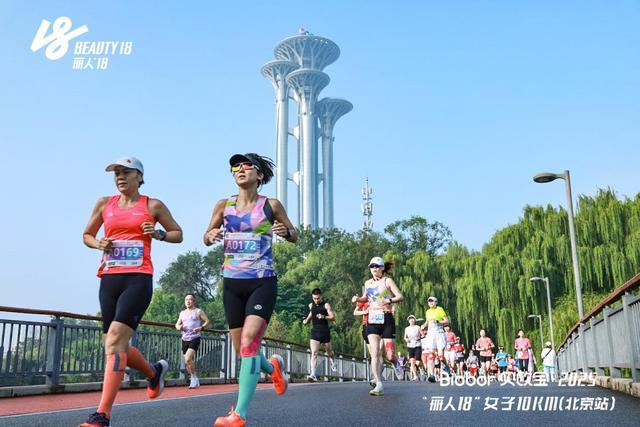 不仅有竞争, 福卡片送给