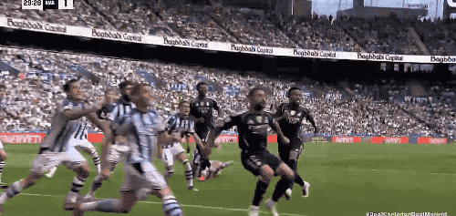 IWt, news, 瓦将球打进